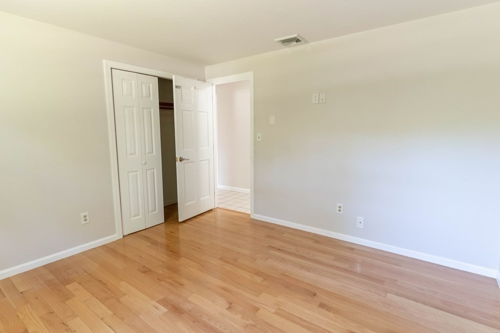 4 Carver Road Plymouth, MA 02360 - Photo 13 of 38 Gallery Image 13