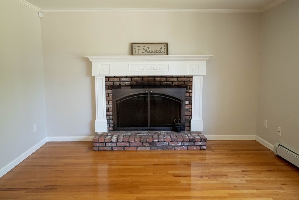 4 Carver Road Plymouth, MA 02360 - Photo 9 of 38 Gallery Image 9