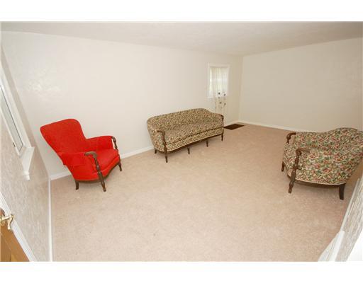 835 Rolling Rock Road Pittsburgh, PA 15234 - Photo 3 of 16 Living Room.