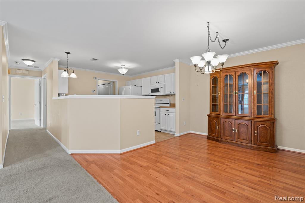 4130 Hampton Ridge Boulevard, Unit 63 Howell, MI 48843 - Photo 11 of 32