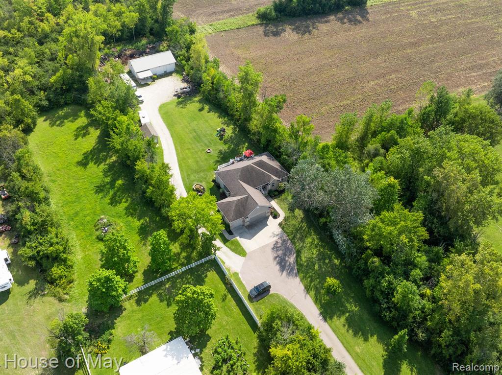 5125 Coldwater Road Flint, MI 48504 - Photo 34 of 35