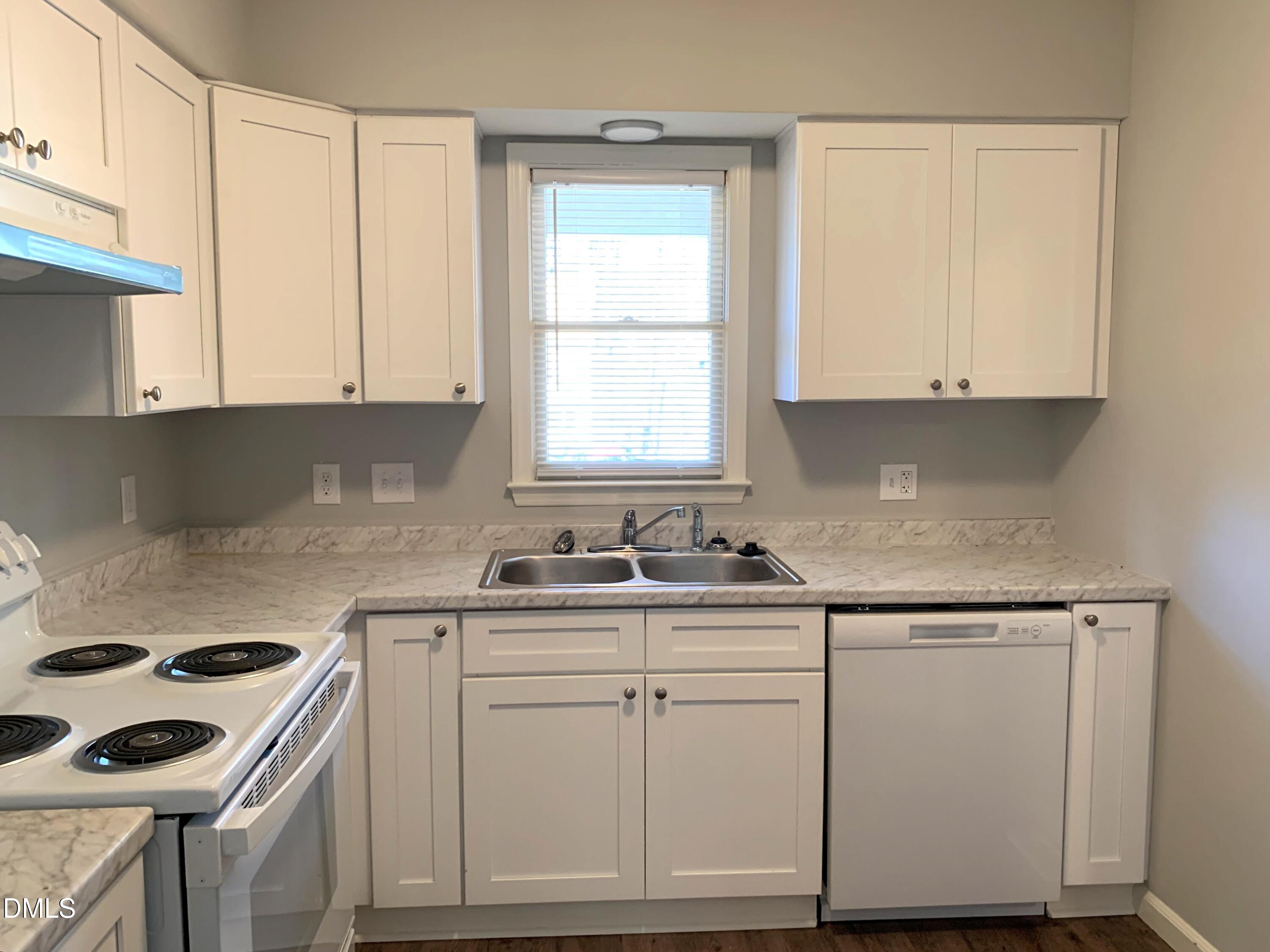 5533 Kaplan Drive, Unit A Raleigh, NC 27606 - Photo 2 of 12 5533 Kaplan Kitchen 2