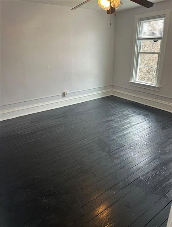 712 Ajax Way Braddock, PA 15104 - Photo 4 of 12