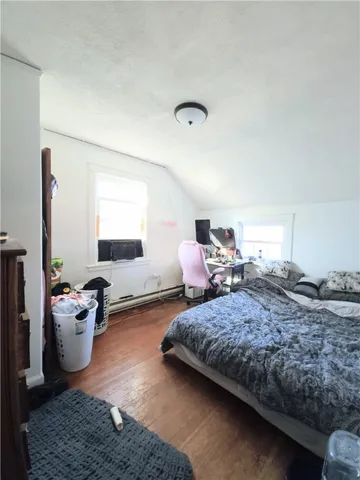 $1,100,000 | 73 Old Fort Road, Newport, RI 02840