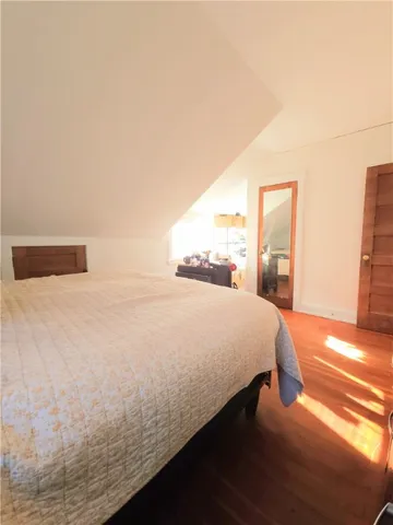 $1,100,000 | 73 Old Fort Road, Newport, RI 02840