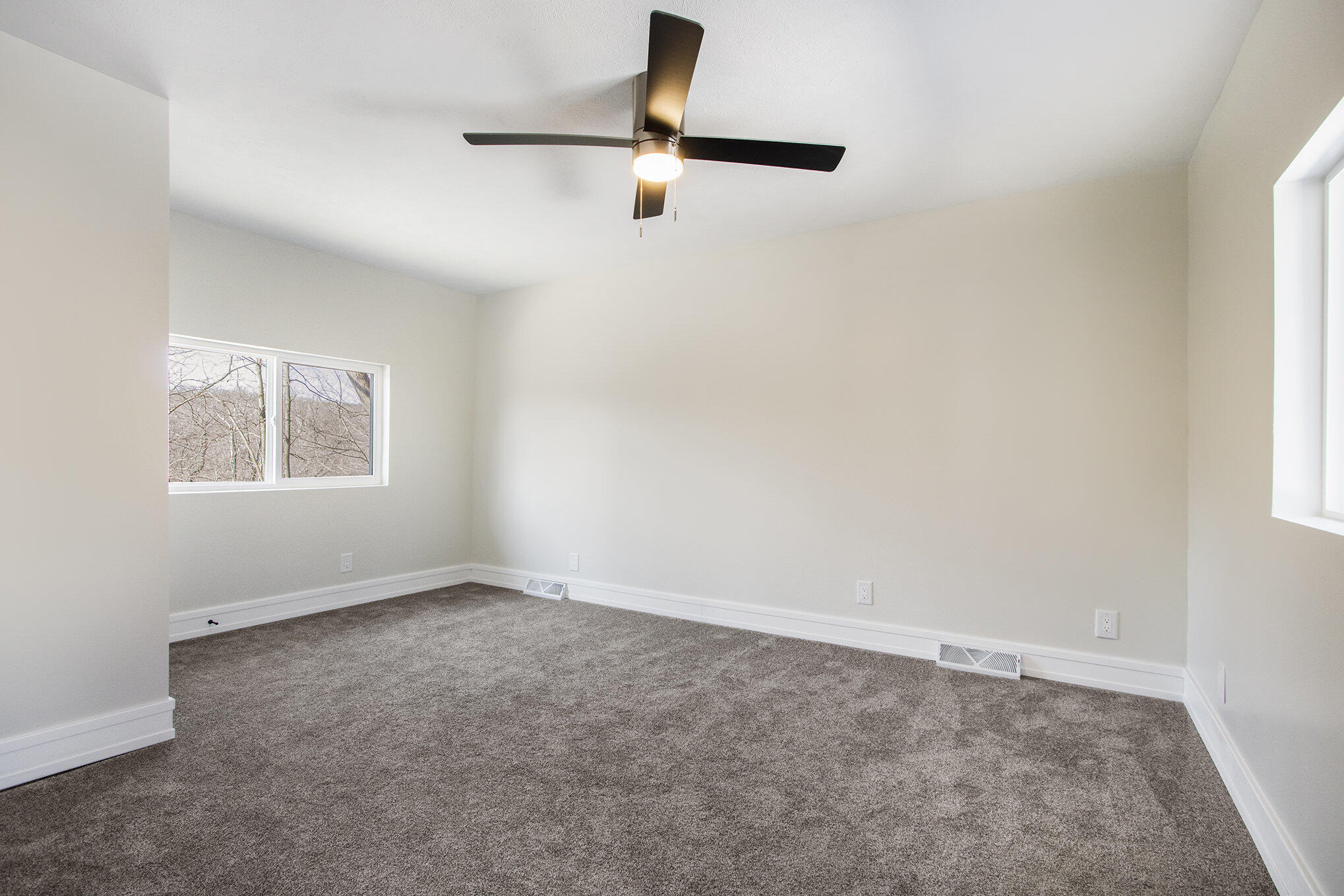 1710 River Bluff Road Niles, MI 49120 - Photo 18 of 42 016_img_7177_322