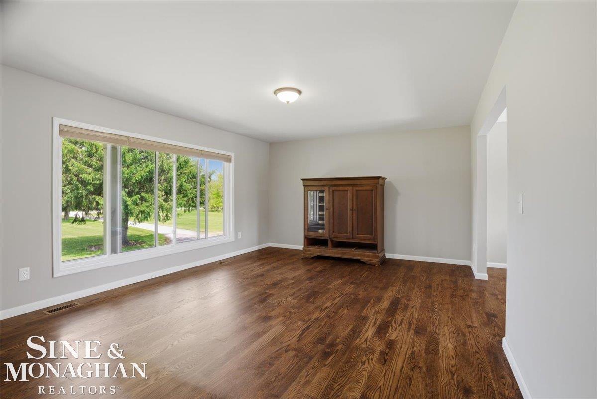7619 Adair Road Casco, MI 48064 - Photo 4 of 50