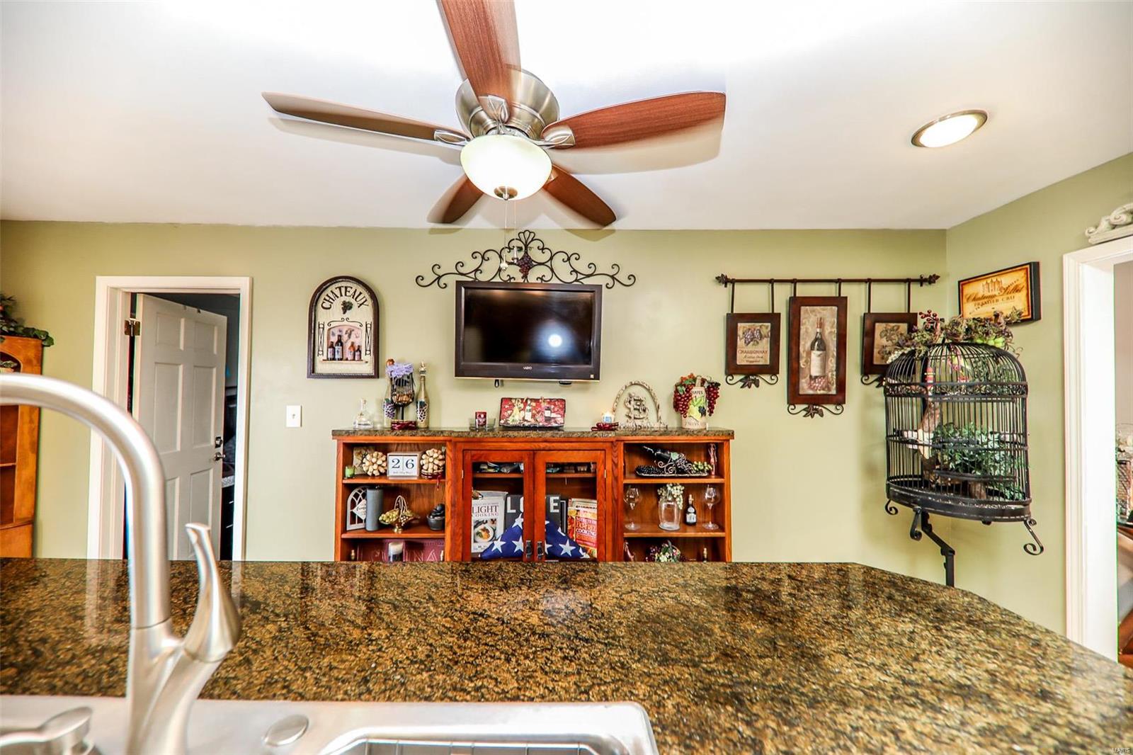 2845 Ralph Street Granite City, IL 62040 - Photo 3 of 28 Gallery Image 3