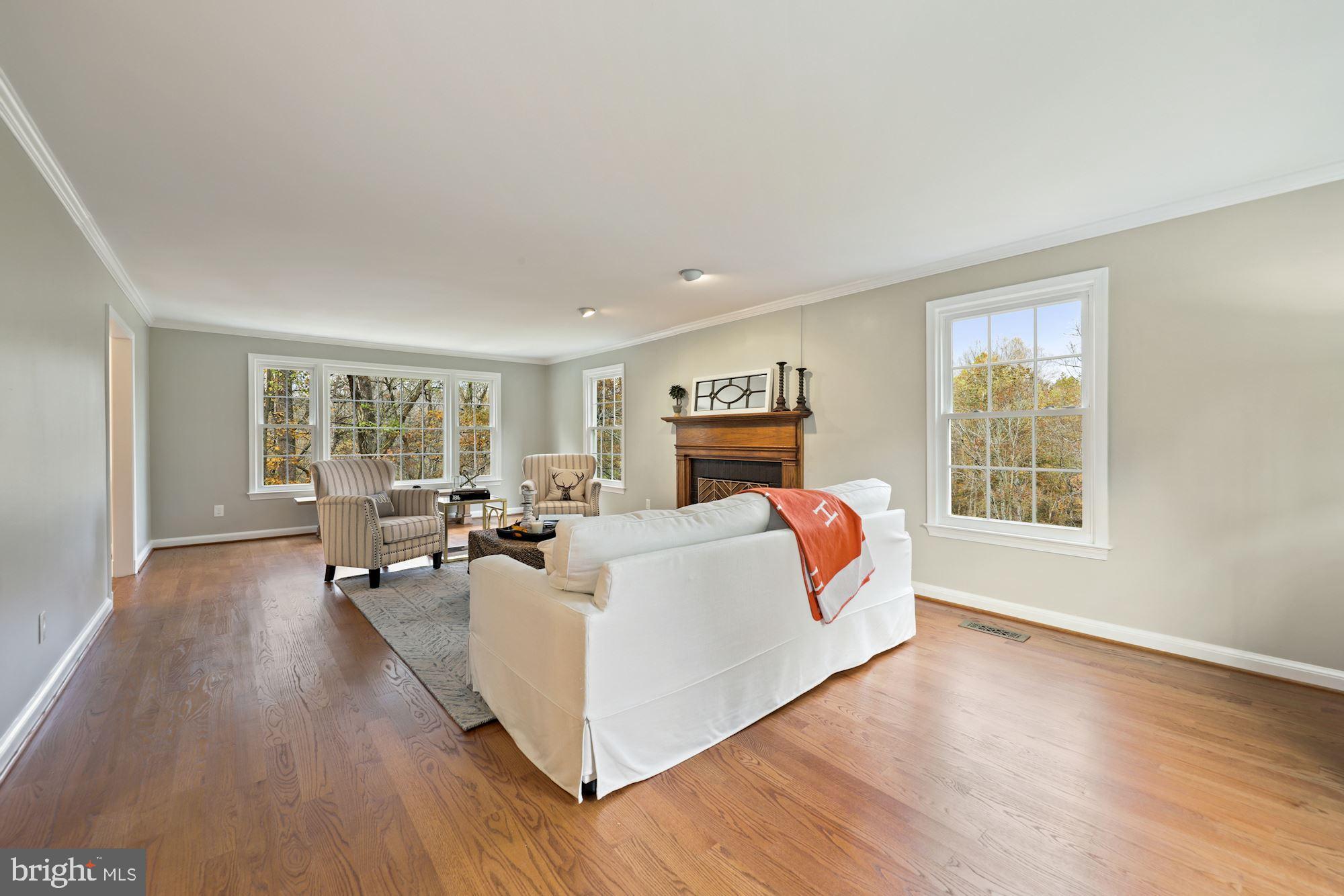 13609 Esworthy Road Darnestown, MD 20874 - Photo 15 of 61