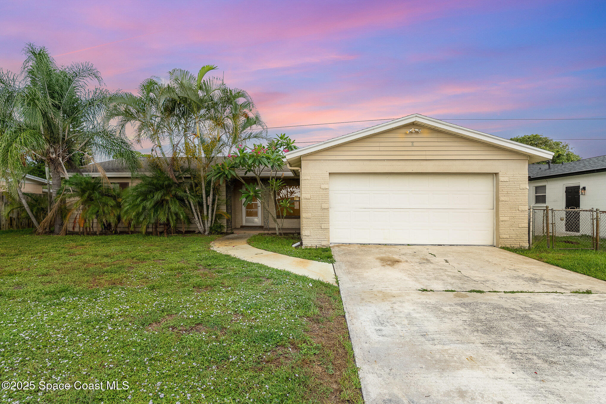 978 Nagle Drive Rockledge, FL 32955 - Photo 3 of 24 001_dsc00120-edit-edit-2-edit_480