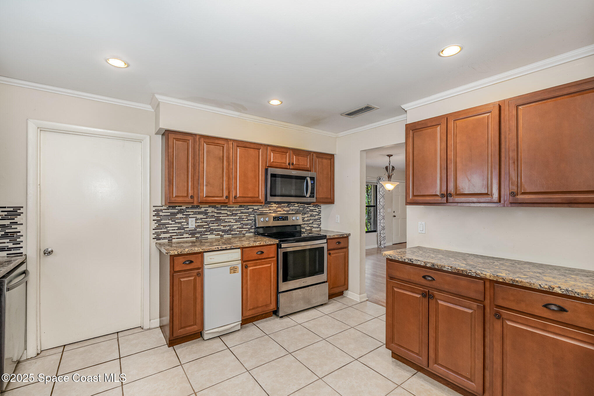 978 Nagle Drive Rockledge, FL 32955 - Photo 10 of 24 010_dsc00133-edit_304
