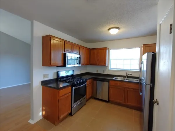 $1,395 | 12312 Dellrey Drive, Unit A, Austin, TX 78758