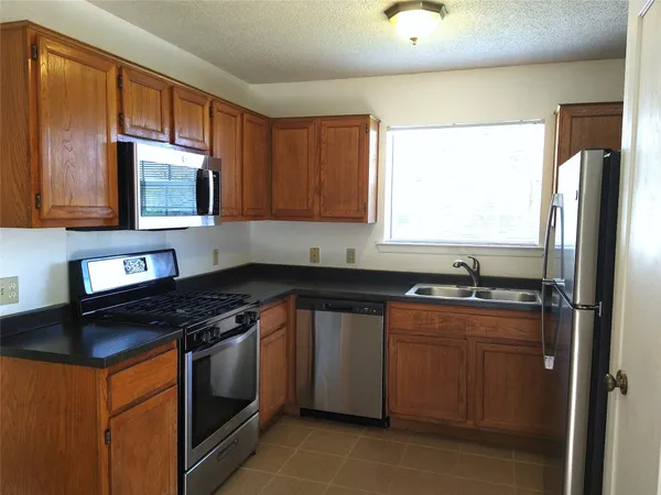 $1,395 | 12312 Dellrey Drive, Unit A, Austin, TX 78758