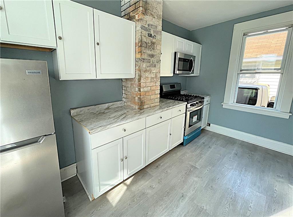 524 East Madison Street Rochester, PA 15074 - Photo 8 of 15