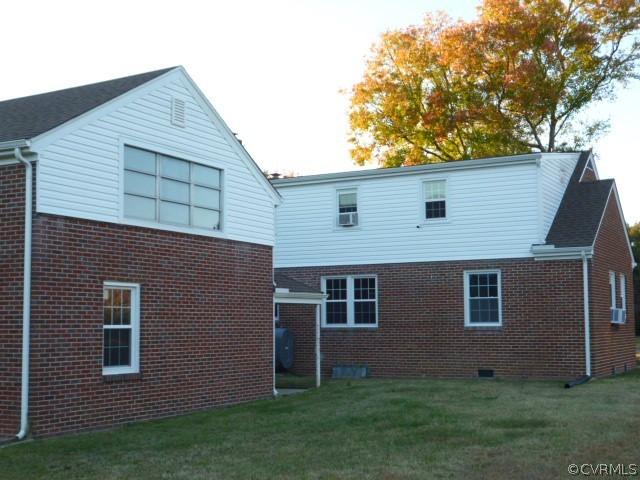 25115 Cox Road Petersburg, VA 23803 - Photo 2 of 37 Gallery Image 2