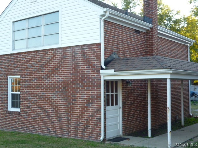 25115 Cox Road Petersburg, VA 23803 - Photo 3 of 37 Gallery Image 3