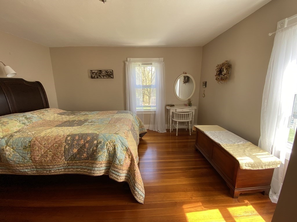 291 Main Street Rutland, MA 01543 - Photo 27 of 42