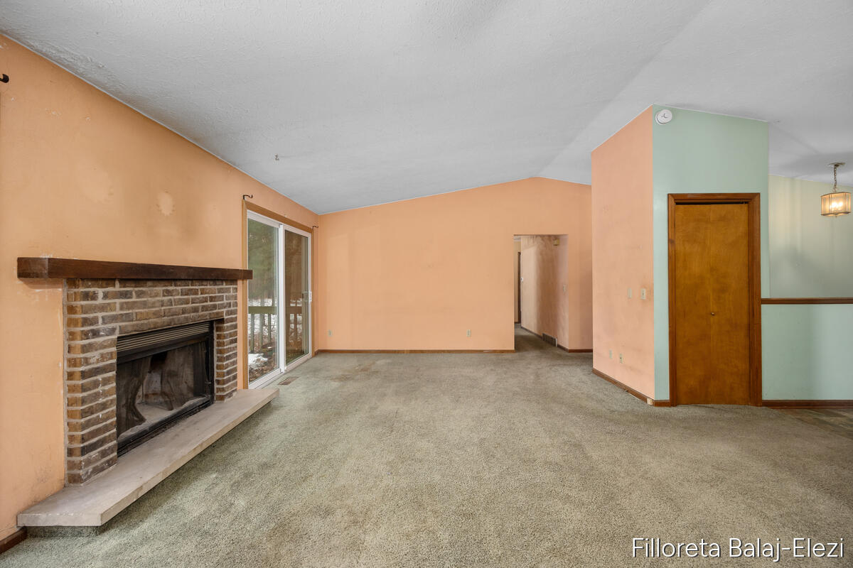 6168 Ravine Ridge Road Kalamazoo, MI 49009 - Photo 5 of 30 6168-Ravine-Ridge_005