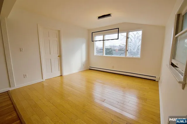 a view of empty room with window