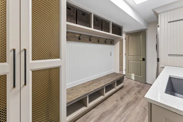 $829,900 | 700 Florence Drive, Park Ridge, IL 60068