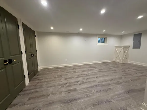 $829,900 | 700 Florence Drive, Park Ridge, IL 60068