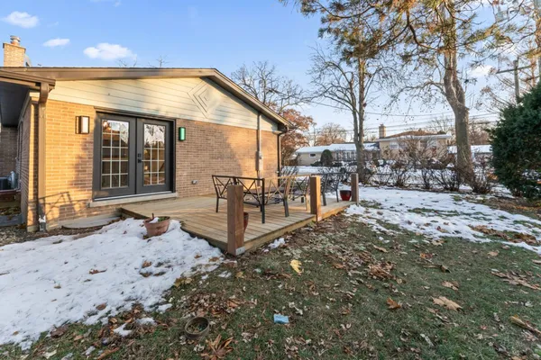 $829,900 | 700 Florence Drive, Park Ridge, IL 60068
