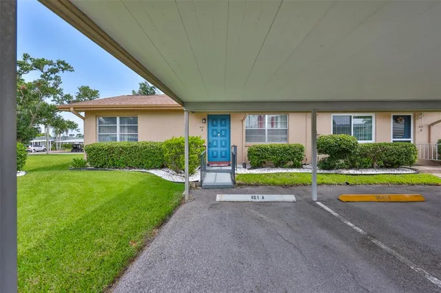 $111,900 | 401 Feltham Trail, Unit A, Sun City Center, FL 33573