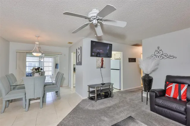 $111,900 | 401 Feltham Trail, Unit A, Sun City Center, FL 33573