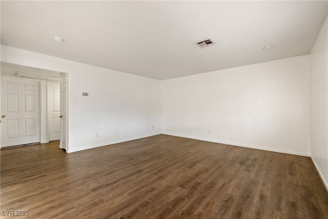 2200 Benmore Street, Unit 101 Las Vegas, NV 89108 - Photo 2 of 17