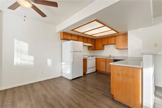 $1,465 | 2200 Benmore Street, Unit 101, Las Vegas, NV 89108