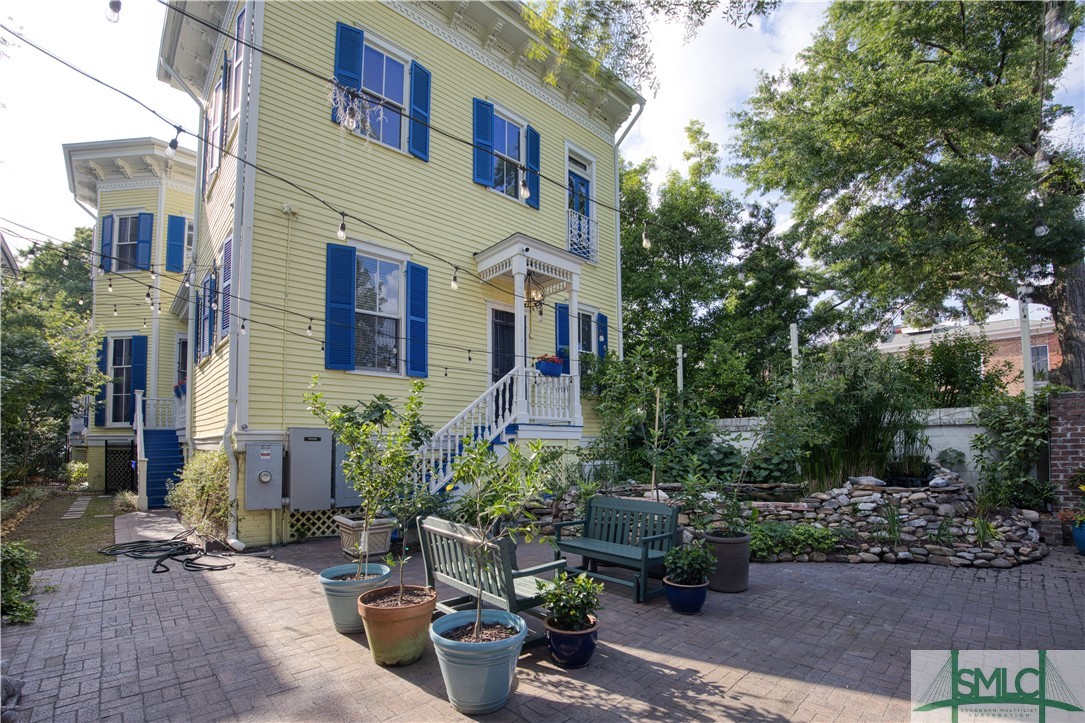612 Barnard Street Savannah, GA 31401 - Photo 49 of 50 Courtyard providing a tranquil place for relaxation