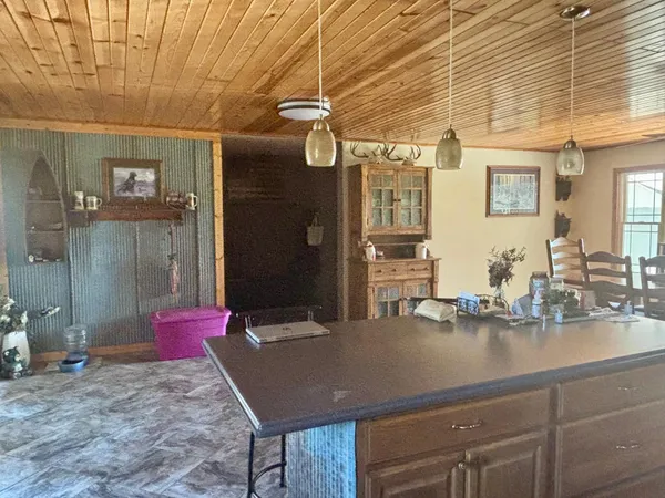 $595,000 | 34670 Laser Avenue, Redwood Falls, MN 56283