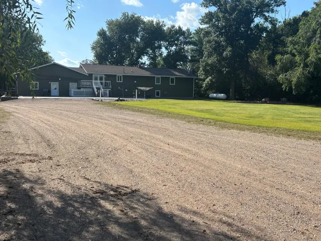 $614,999 | 34670 Laser Avenue, Redwood Falls, MN 56283