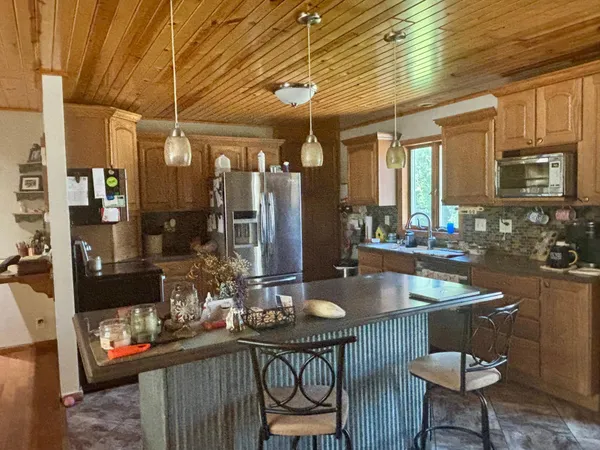 $595,000 | 34670 Laser Avenue, Redwood Falls, MN 56283