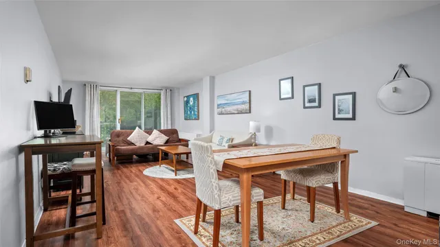 $275,000 | 20 Old Mamaroneck Road, Unit 2D, White Plains, NY 10605