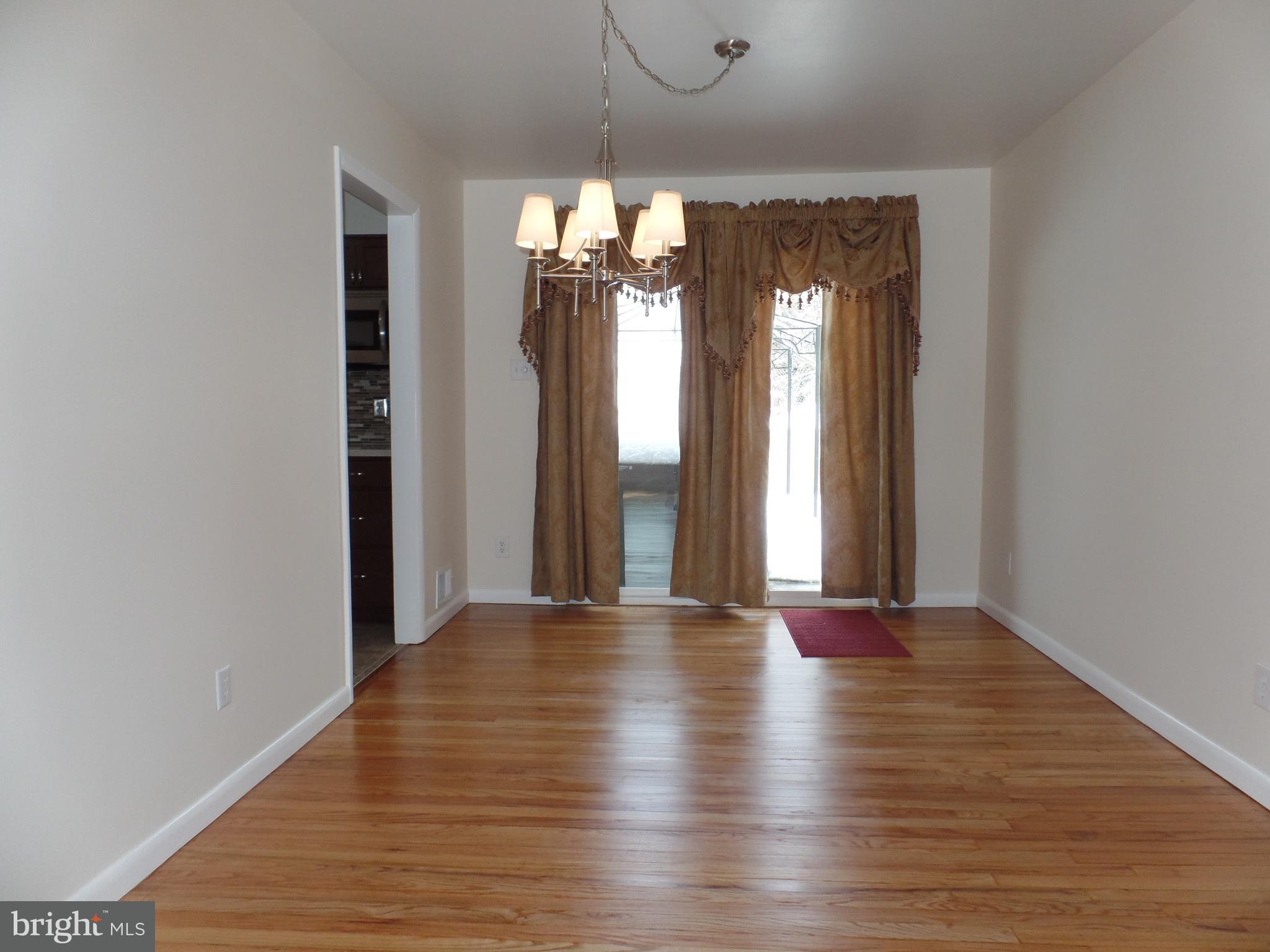 3512 Ridgeway Road Harrisburg, PA 17109 - Photo 5 of 26 Gallery Image 5