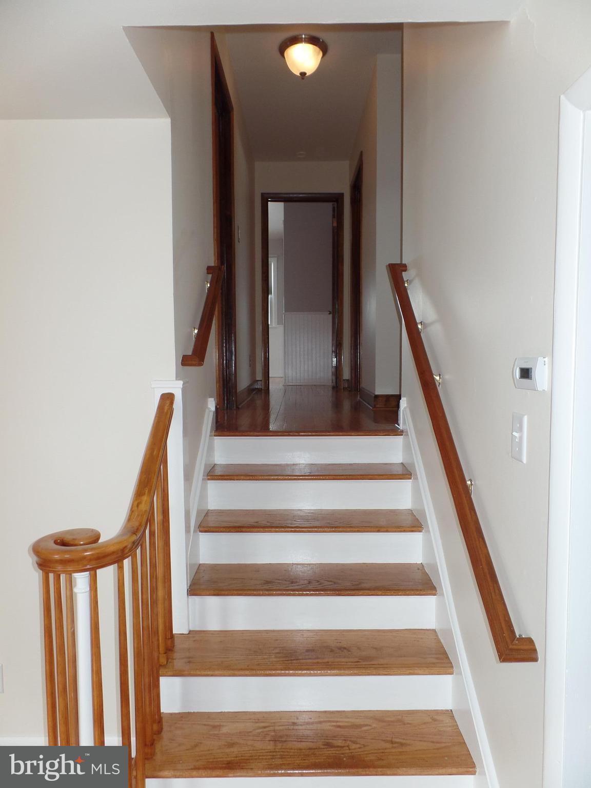 3512 Ridgeway Road Harrisburg, PA 17109 - Photo 8 of 26 Gallery Image 8