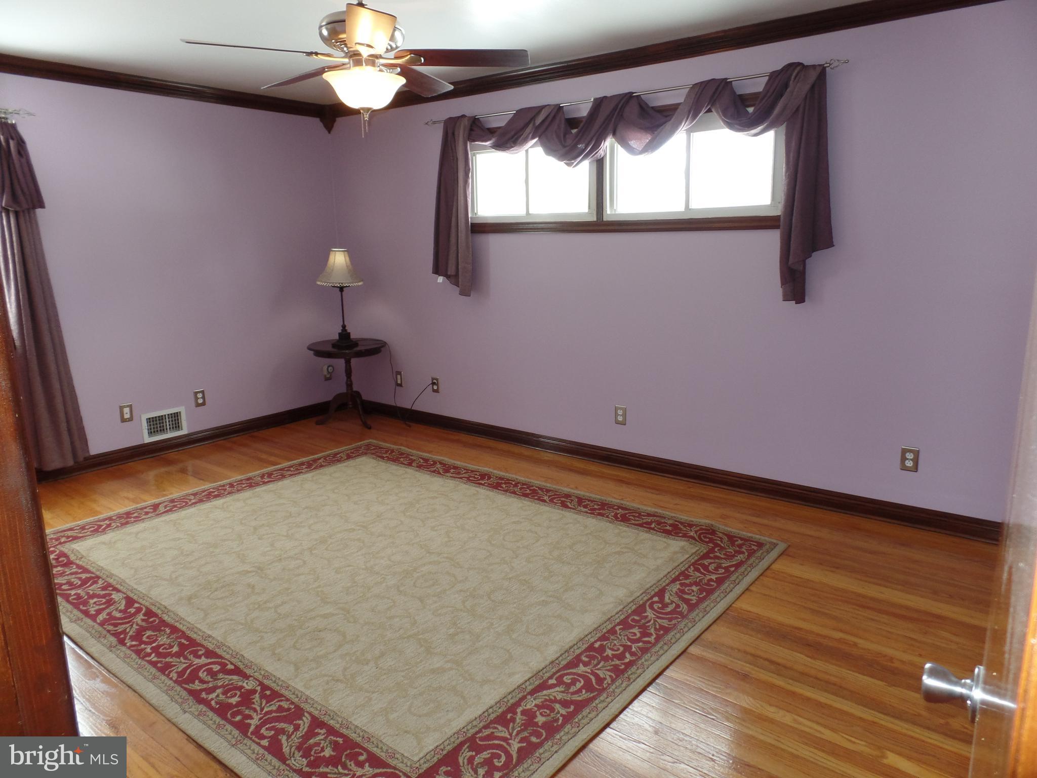 3512 Ridgeway Road Harrisburg, PA 17109 - Photo 9 of 26 Gallery Image 9
