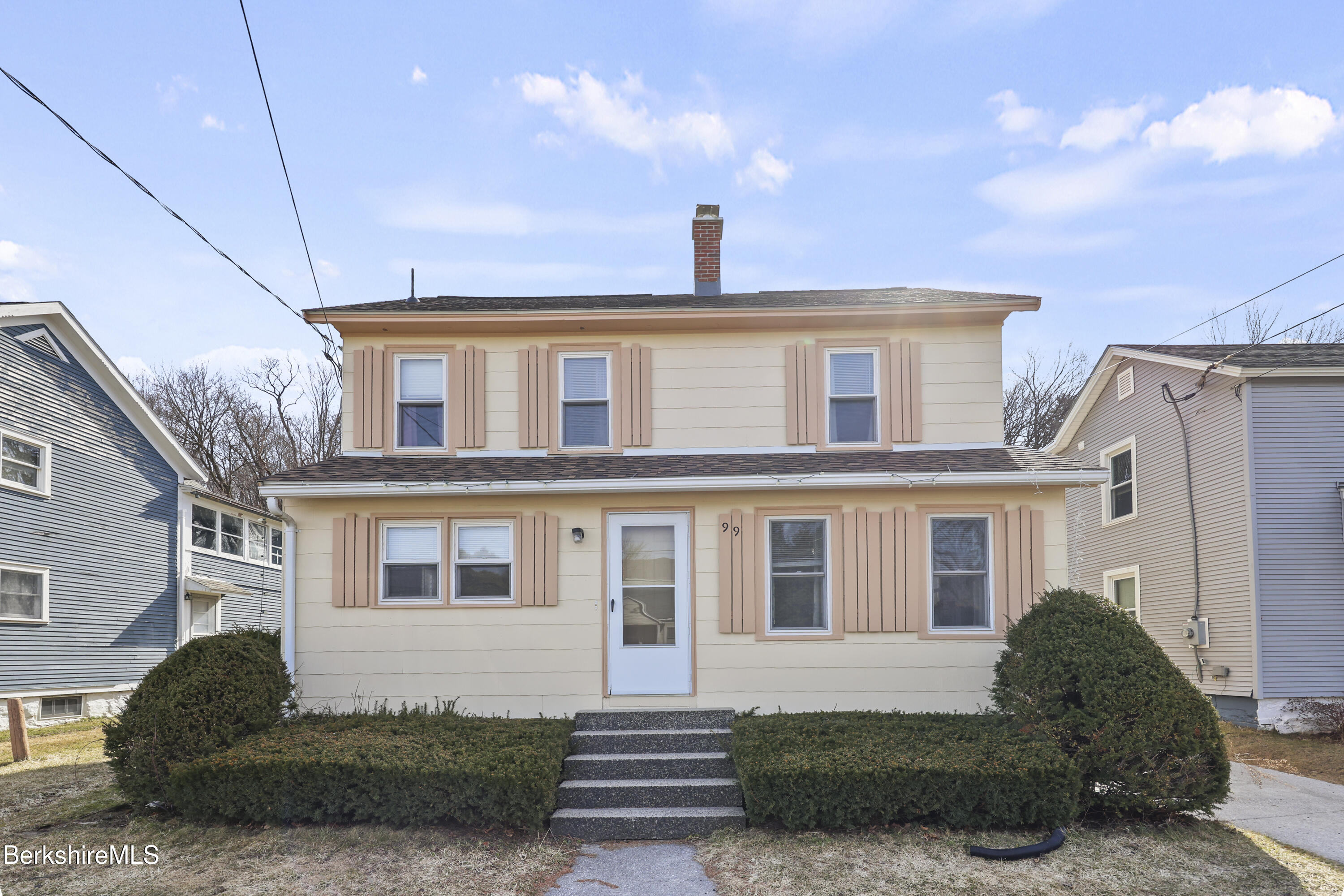 99 North Summer Street Adams, MA 01220 - Photo 2 of 33 Exterior Front