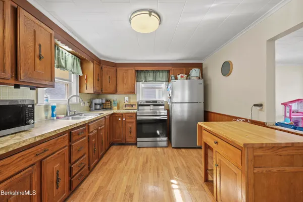 $249,900 | 99 North Summer Street, Adams, MA 01220