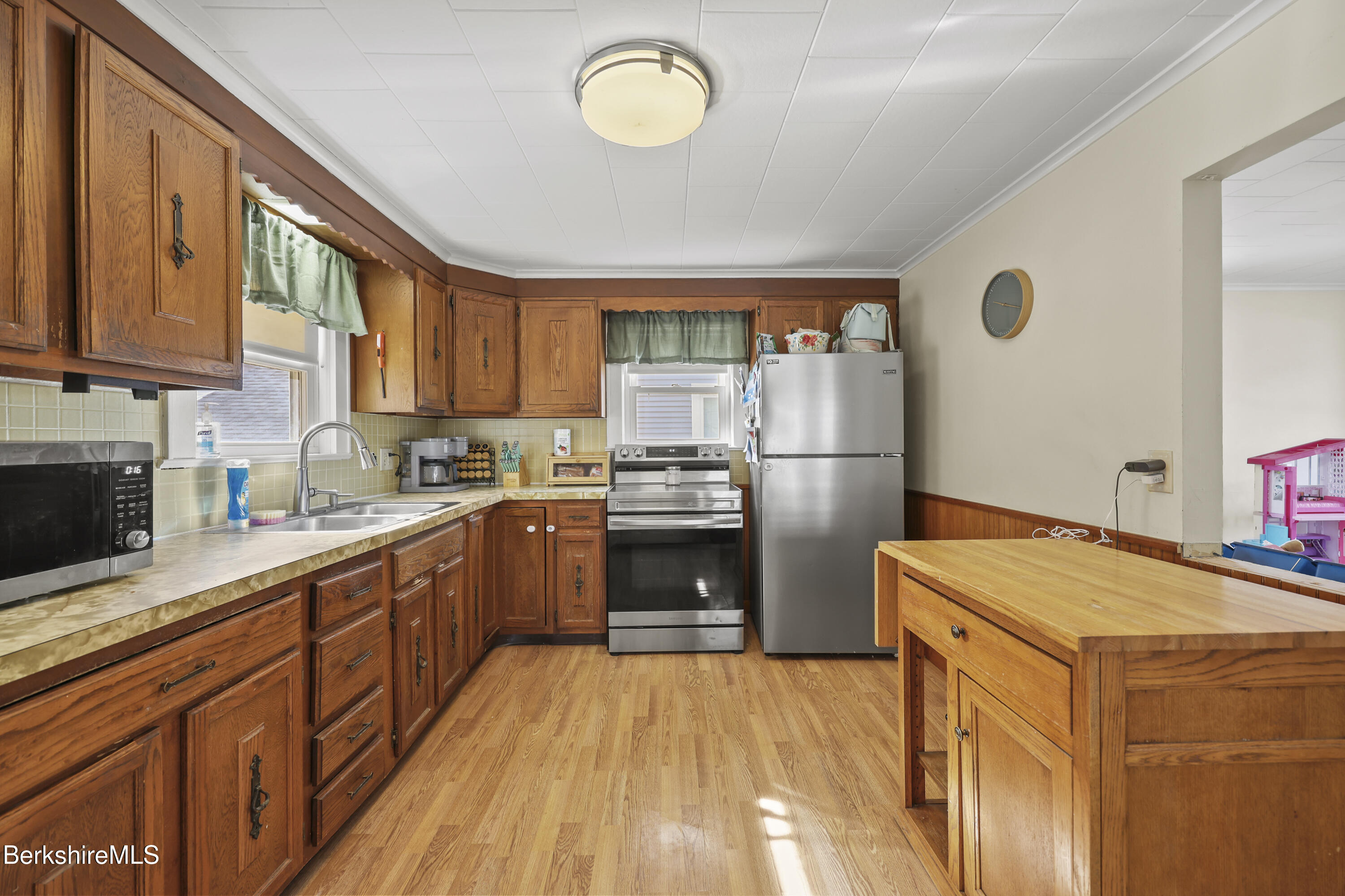 99 North Summer Street Adams, MA 01220 - Photo 5 of 33 Kitchen