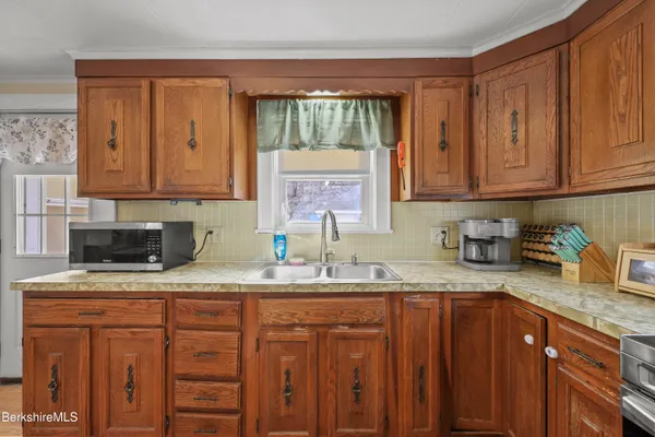 $249,900 | 99 North Summer Street, Adams, MA 01220