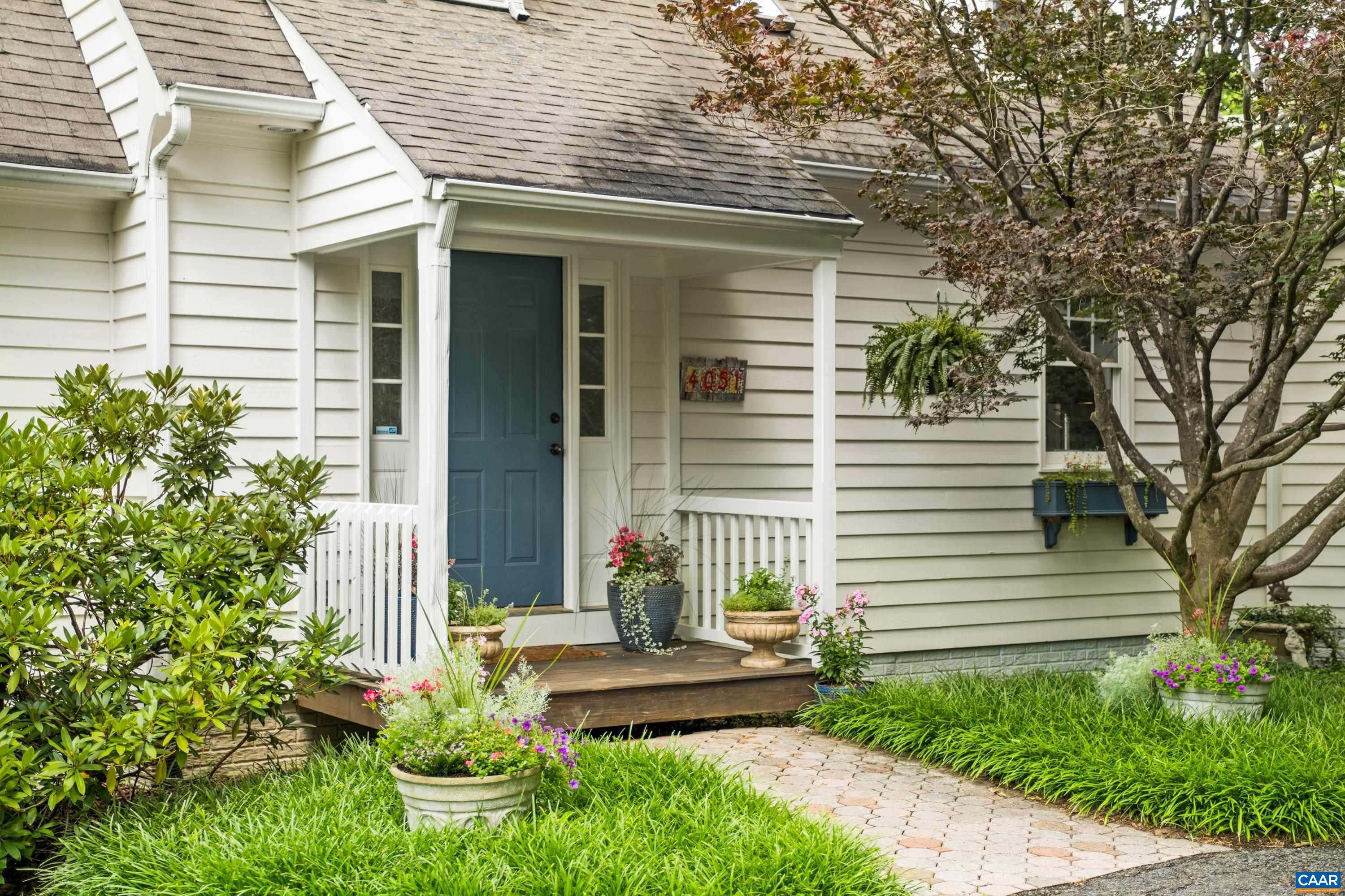 4051 Free Union Road Charlottesville, VA 22901 - Photo 4 of 45 Front Entryway
