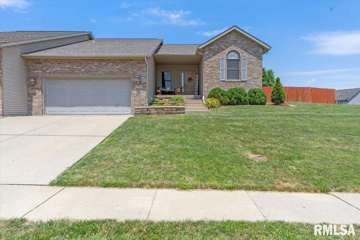 2713 Haverhill Road Springfield, IL 62711 - Photo 1 of 40