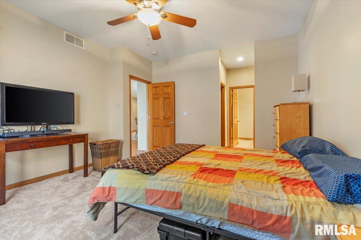 2713 Haverhill Road Springfield, IL 62711 - Photo 17 of 40