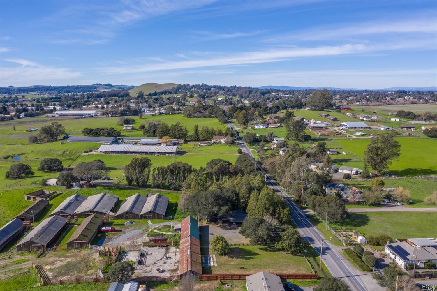 368 Ely Road North, Petaluma, CA 94954 Compass