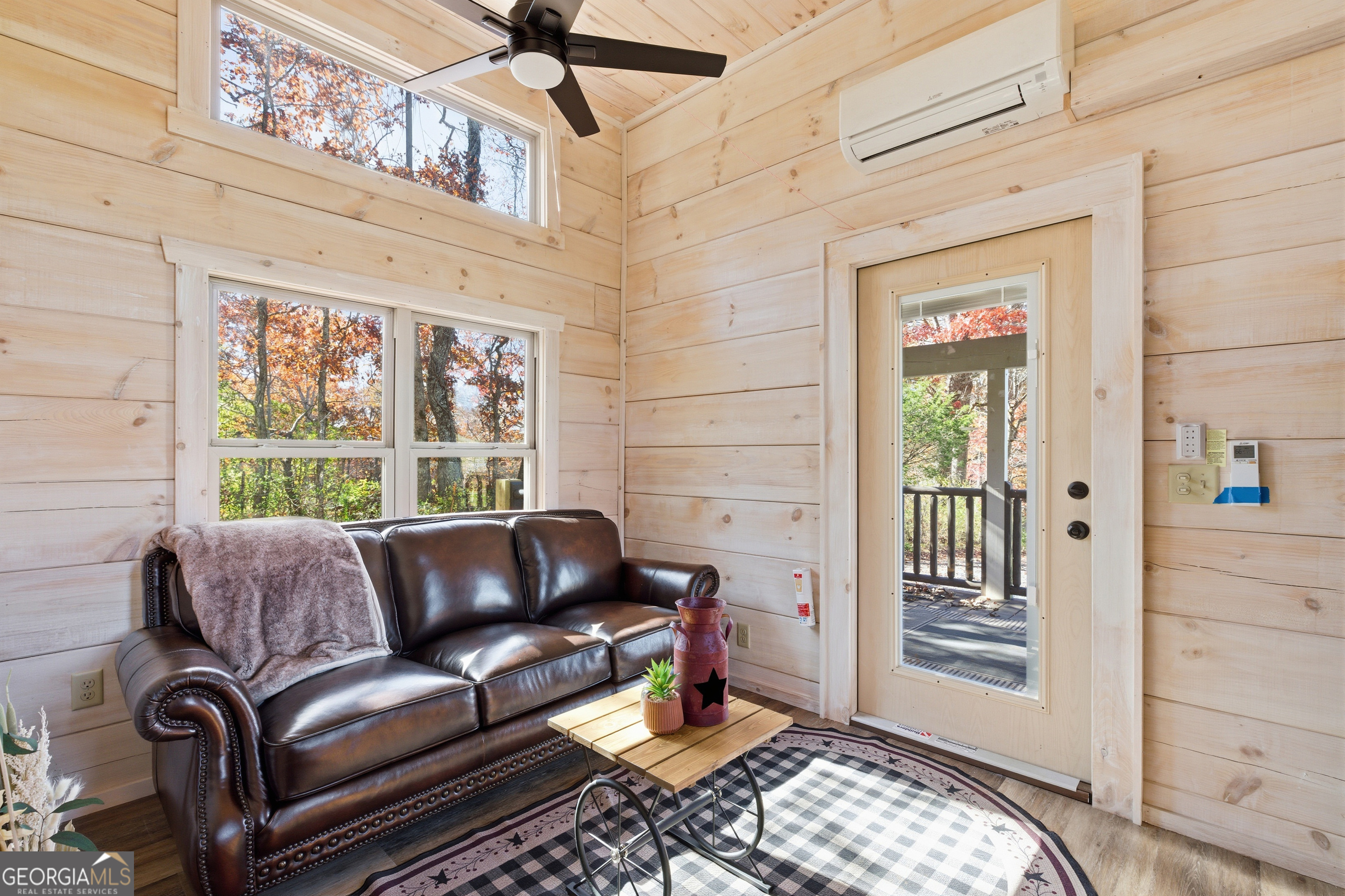 527 Saunders Road Franklin, NC 28734 - Photo 9 of 20