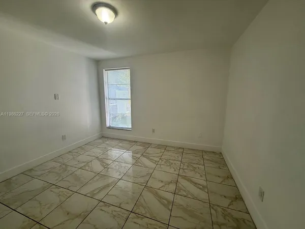 $258,000 | 10393 North Kendall Drive, Unit U7, Miami, FL 33176