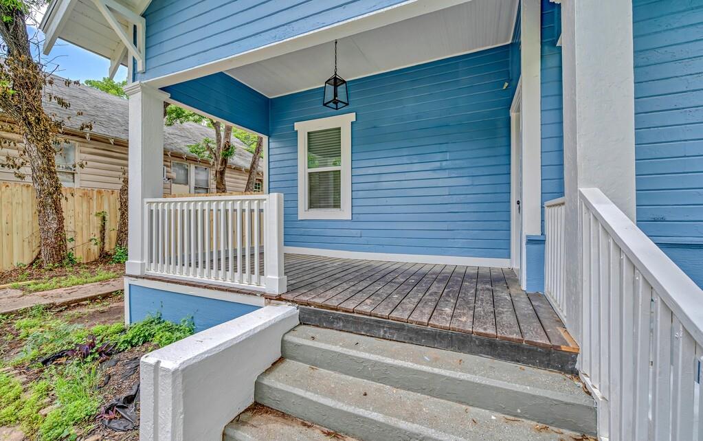 1713 Reuter Avenue Waco, TX 76708 - Photo 2 of 34 Entrance to property with covered porch and fence