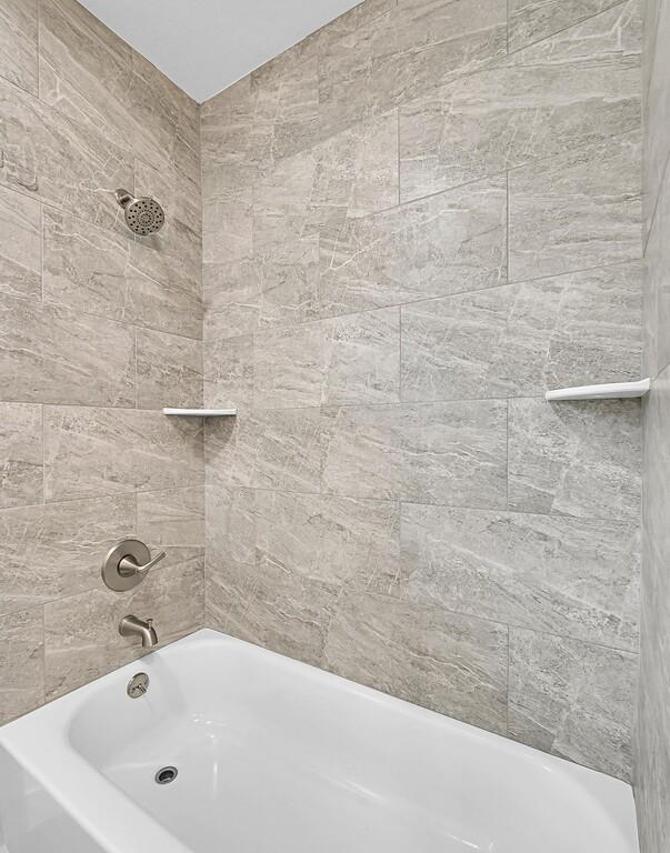 1713 Reuter Avenue Waco, TX 76708 - Photo 23 of 34 Full bath featuring bathtub / shower combination